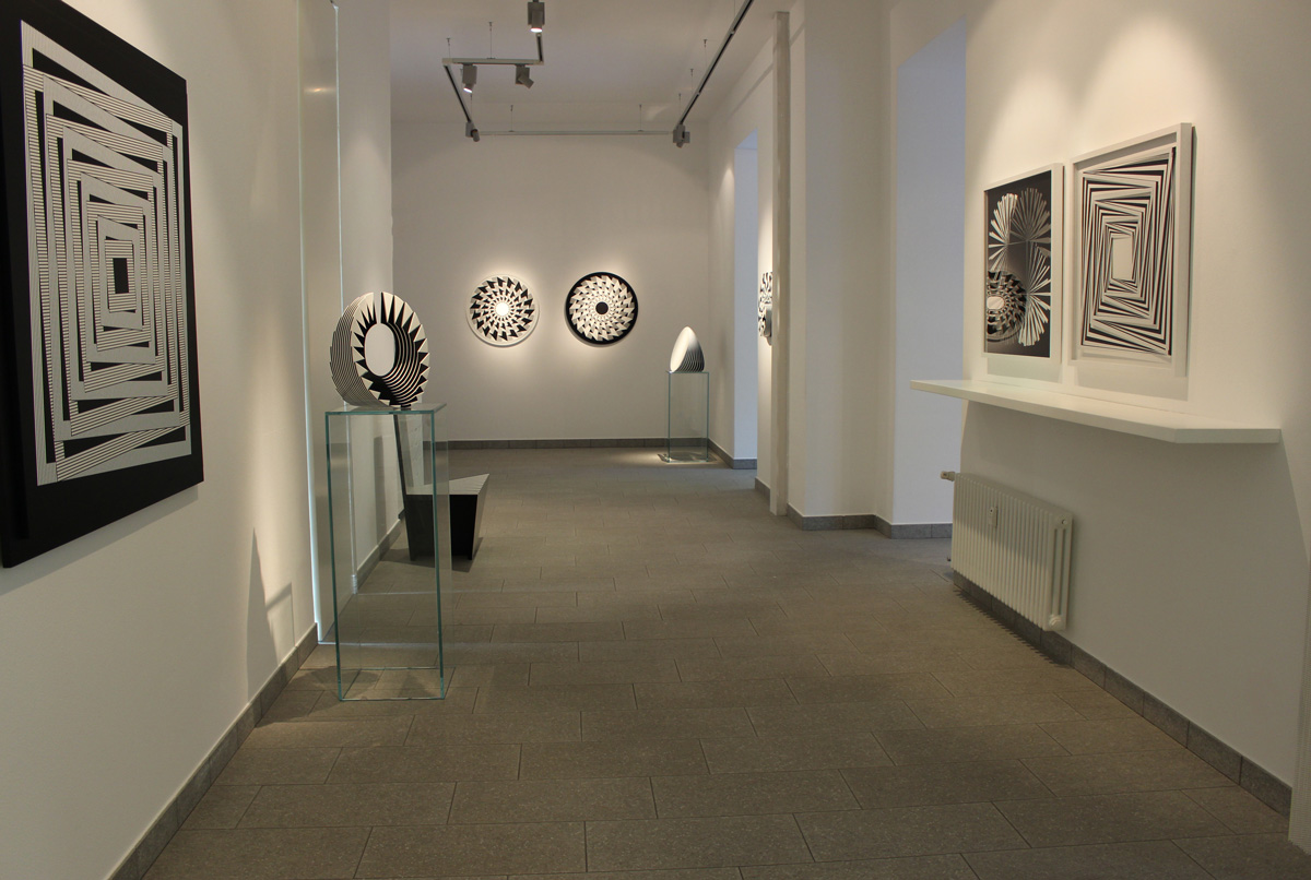 Marcello Morandini_Siamo forma, siamo colore, Allestimento mostra
