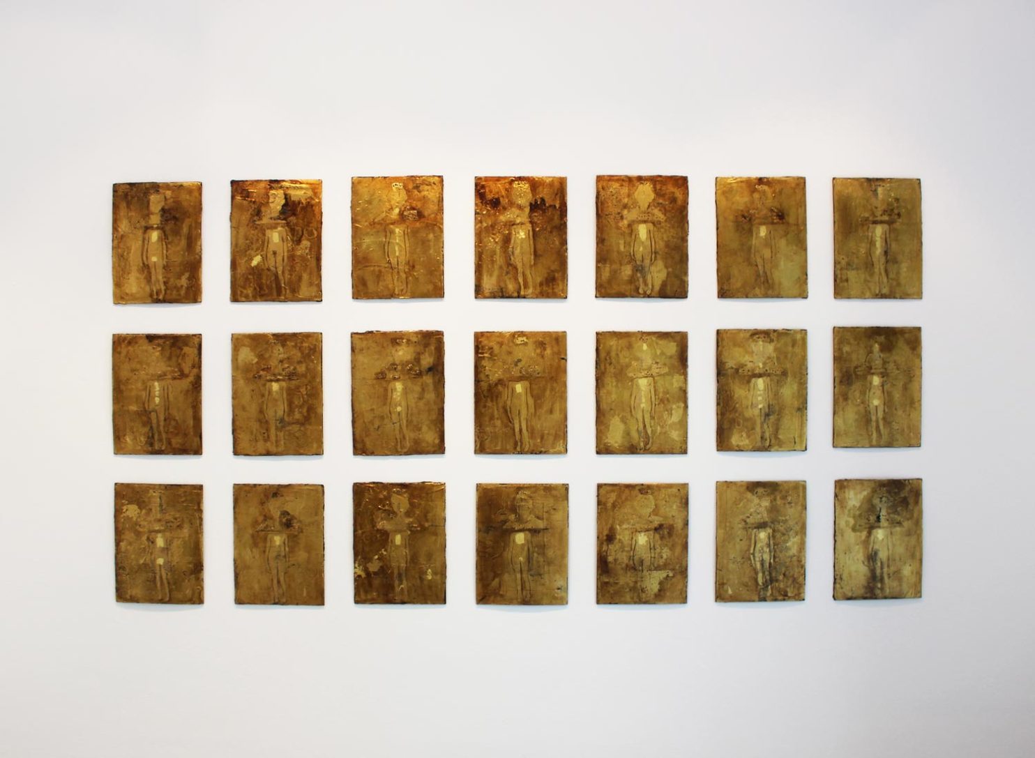 MARTINATO LARA, 21 SAMURAI 2016, foglia oro su tavola, 40x30 cm