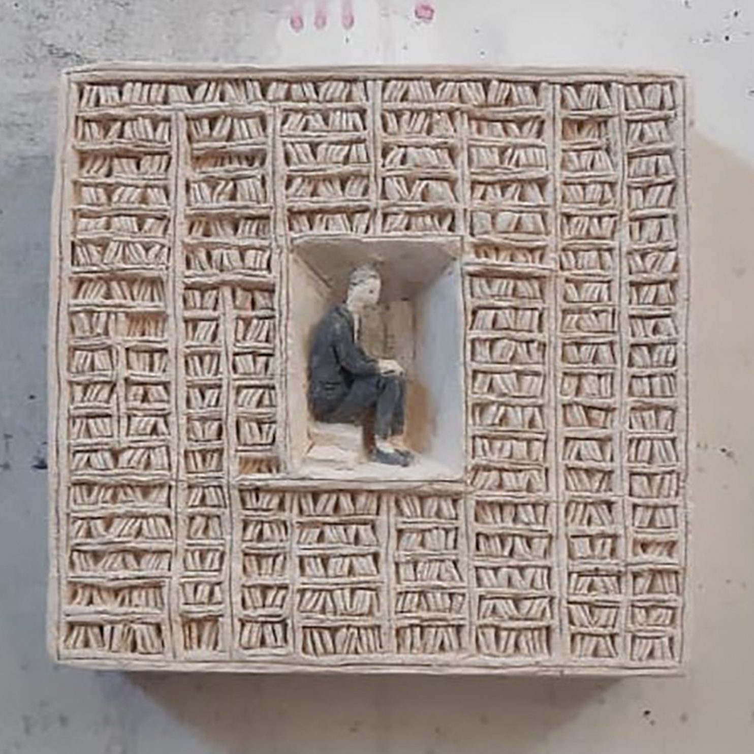 Deodato Pino, Tutto e Niente, 2020, terracotta policroma, 15x15 cm, DEOD 009