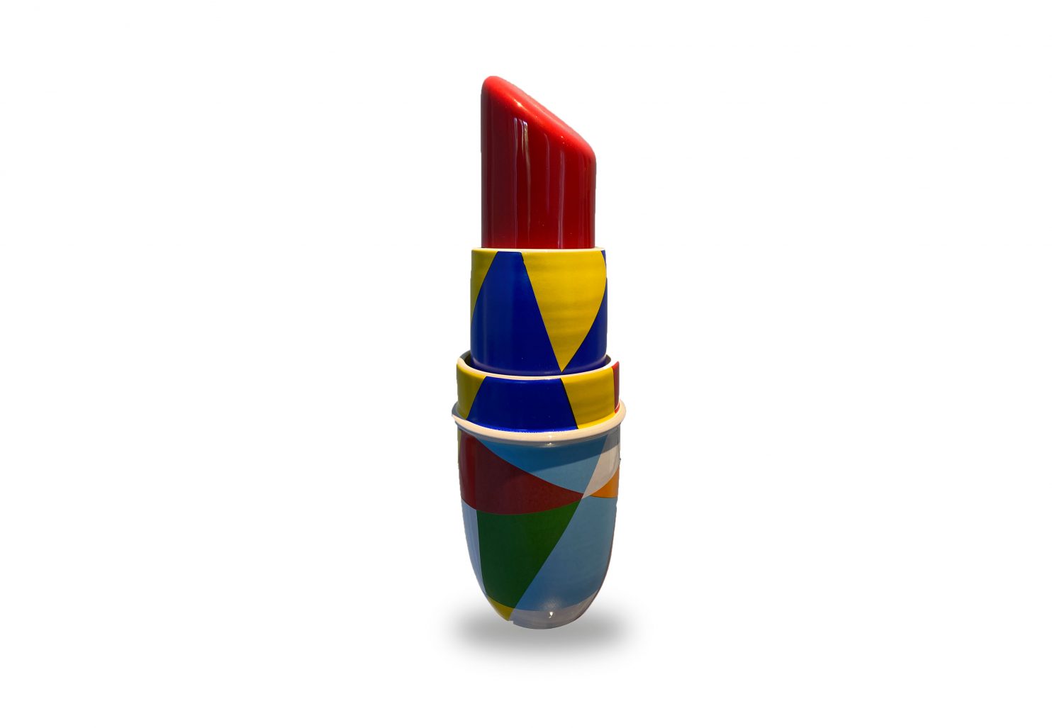 Laveri Giorgio, Truka, 2021 , ceramica smaltata con interventi al terzo fuoco in decalcomania, 23,5 cm_LAVE 036