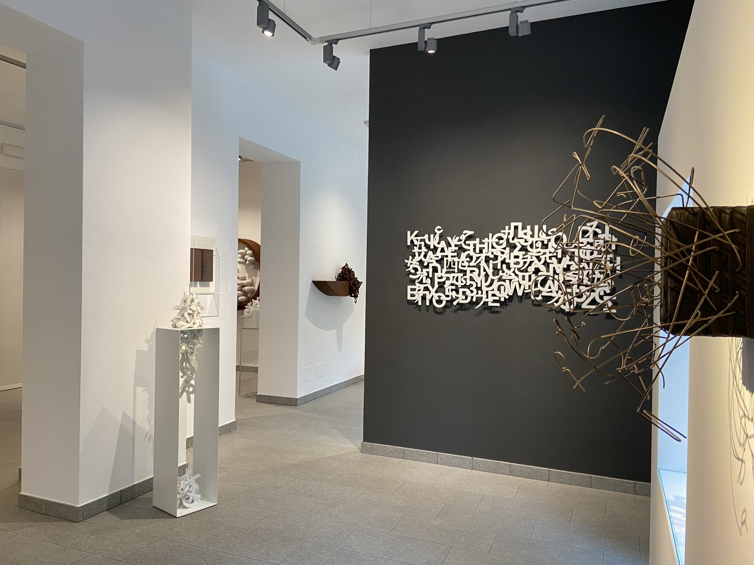 punto-sull-arte_riflettere_rudy pulcinelli_allestita_4488