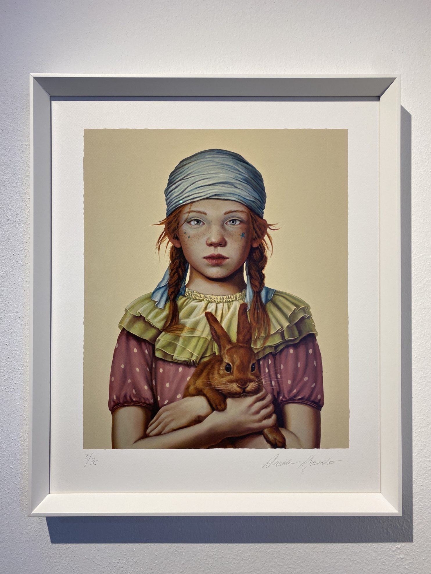 GIRAUDO CLAUDIA, Segui il coniglio rosso, 2021, Serigrafia con base litografica con 12 strati di colore su carta Fedrigoni 320 gr, 60x50 cm Ed. 30_con cornice 2