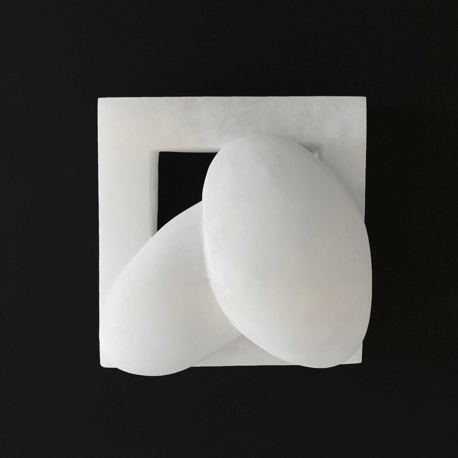 Höjeberg Jill, Blooming Couple, 2023, Alabastro di Volterra, 15x15x cm_8982