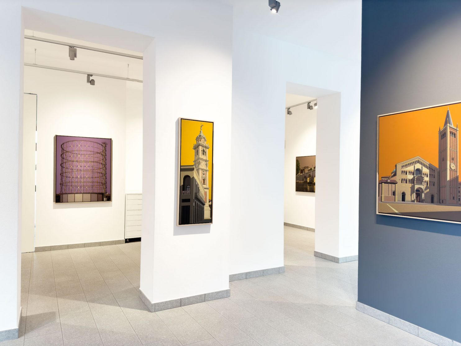 Mauro-Reggio-exhibition-view-oil-paintings-punto-sull-arte-varese_00